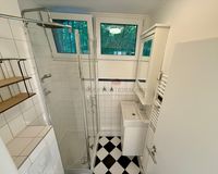 Badezimmer, Fenster & Dusche